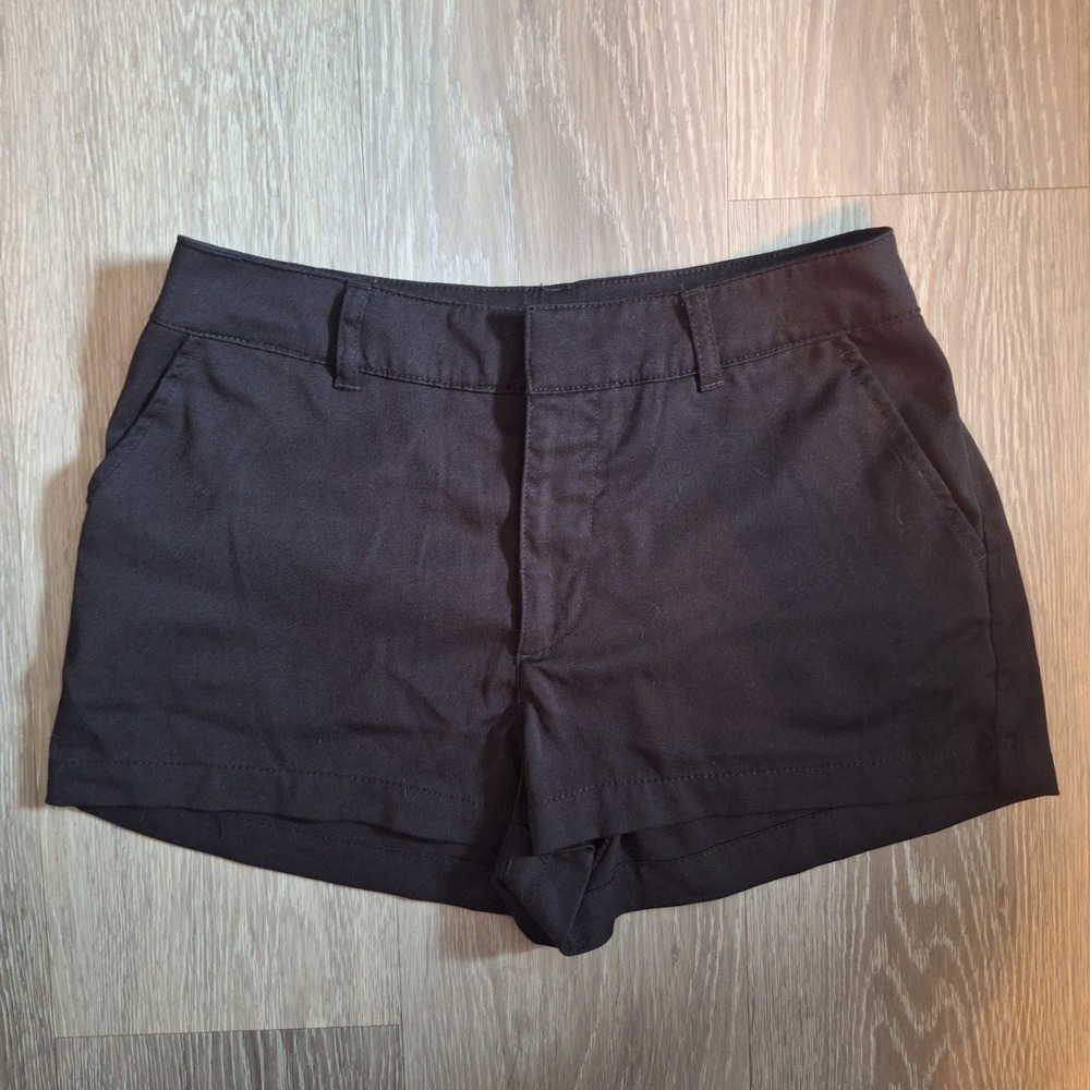 H&M Divided Black Chino Shorts Size 6 Mid Rise Casual Summer Short